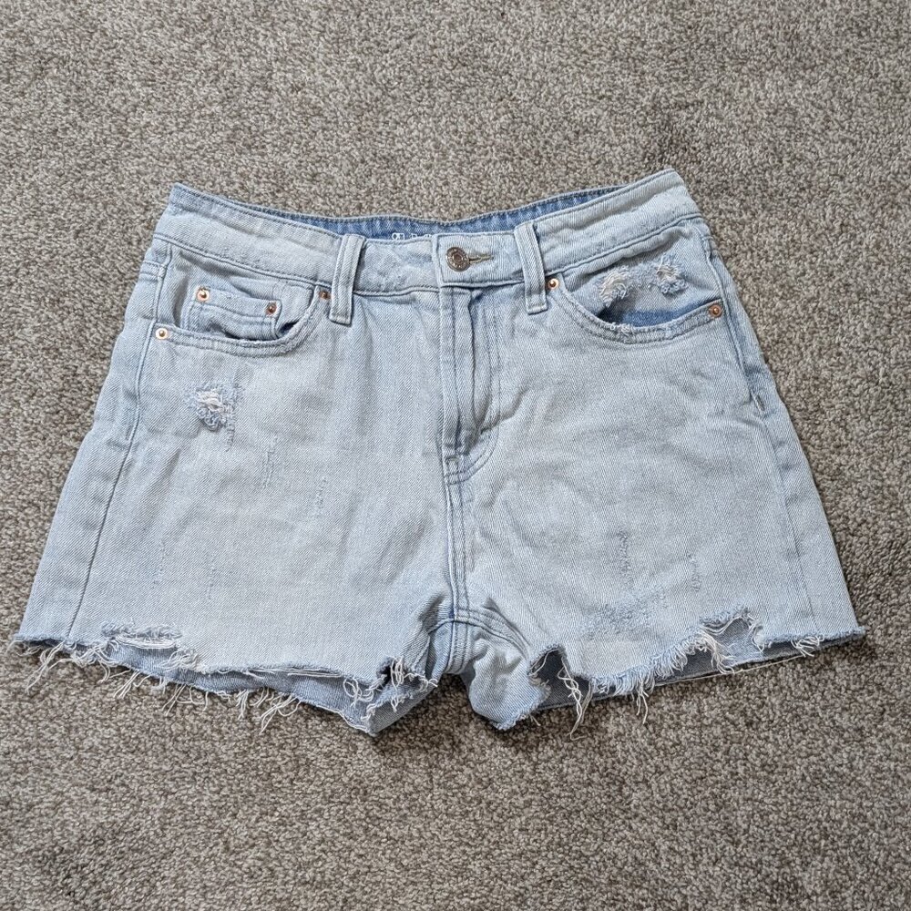 WILD FABLE Blue Denim Distressed Cut-Off High-Rise Mom Jean Shorts; Size 0